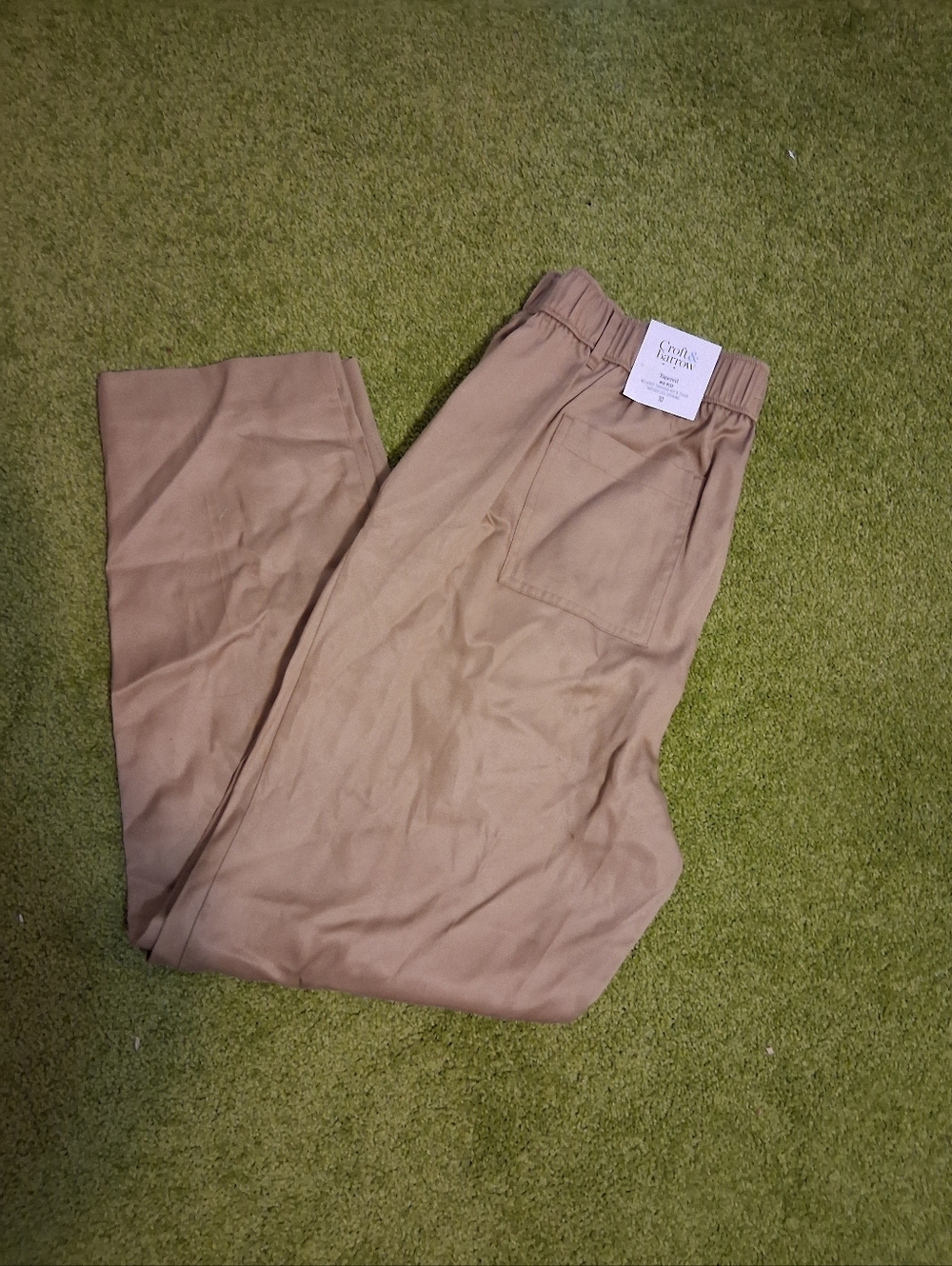 NWT Croft & Barrow Beige Bottoms Women's Size 10